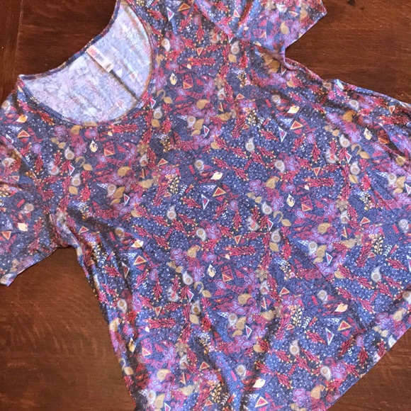 LulaRoe Large Perfect T - Picture 1 of 2